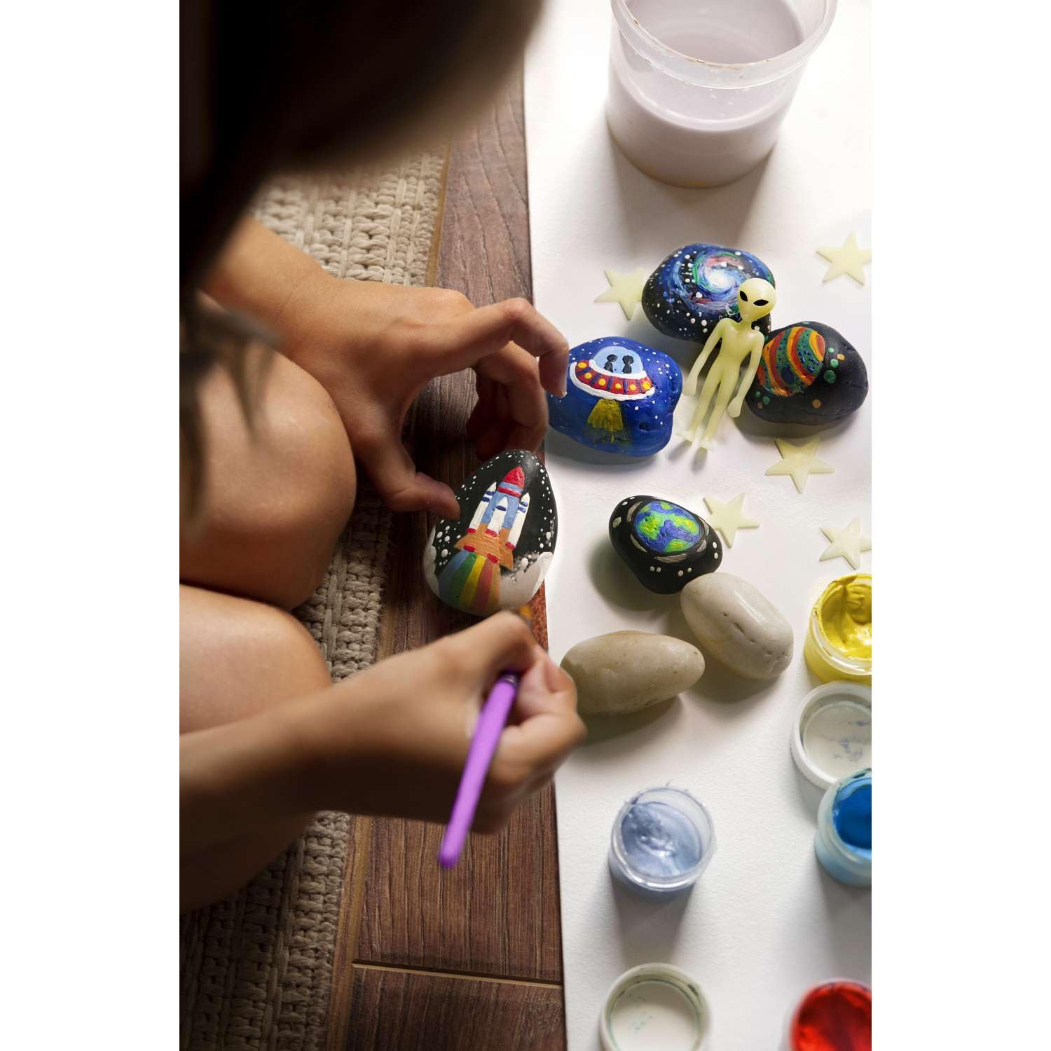 4M Glow-in-the-Dark Space Rock Painting Kit for Kids Ages 5-12 – Galaxy Garden Art Craft with Alien Figure, Glow Stars & Paint, Outdoor Night Glow Decoration Set, STEM Creative Activity - Image 5