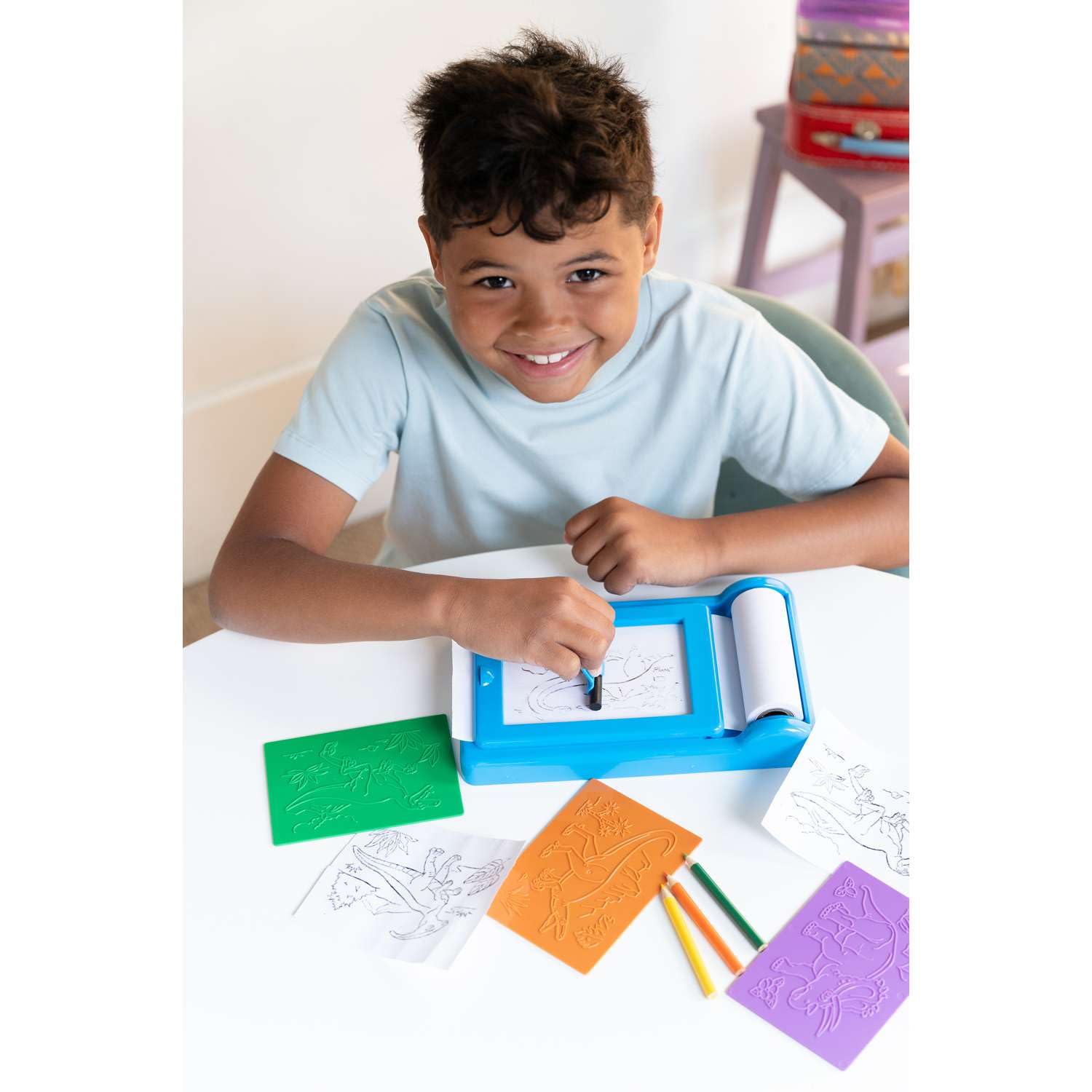 4M KidzMaker Dinosaur Rub Art Studio Kit for Kids Ages 4-8 – Continuous 8-Meter Paper Roll, Rub and Color Set with Pattern Templates, Crayons, Colored Pencils, Travel Friendly Arts and Crafts Activity - Image 4